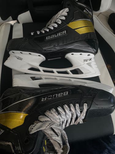 Bauer Supreme UltraSonic 12 (Used)