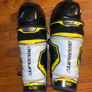 Senior Bauer Supreme 2S 15" Shin Pads Pro Stock (Used)