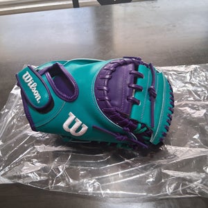 Catcher's RH Wilson A2000 PF33 Baseball Glove 33" (New)
