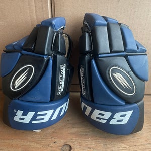 Used Bauer Supreme 3000 Gloves 14"