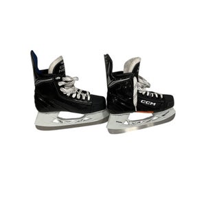 Used CCM NEXT Junior Hockey Skate Junior 03 11847-S000031779