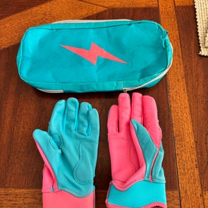 Bruce Bolt - Clark Series - Pink &Aqua Blue - Small - Short Cuff Batting Glove