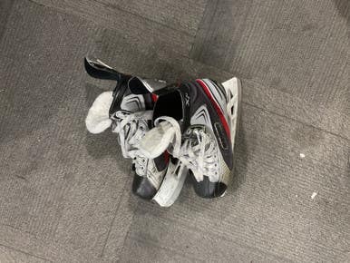 Used Bauer X 2.0 Senior Hockey Skate Senior 5 11614-S000227273