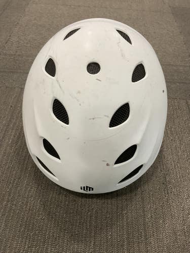 Used ILM SNOWBOARD HELMET Snowsport Helmet Adult White MD 11614-S000227228