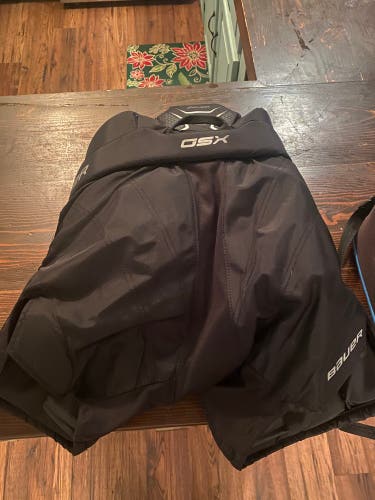 Junior XL Bauer GSX Hockey Goalie Pants (Used)