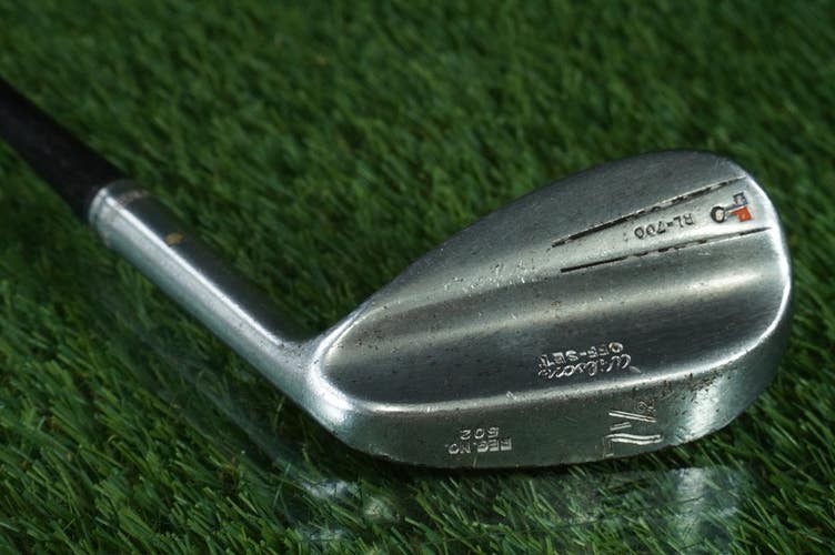 VINTAGE WILSON OFF SET RL-700 7 1/2 IRON BROWN PYRATONE SHAFT RIGHT RH ~ LOOK!!