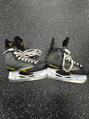 Used Easton 75S Junior Hockey Skate Junior 03.5 11849-S000034572