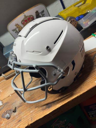 Youth Extra Large Schutt F7 LX1 Helmet (New)