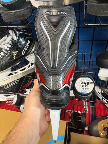 CCM JetSpeed FT860 SZ 3 Hockey Skates **New**
