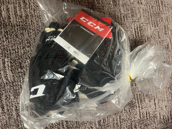 CCM LTP Gloves 11" (New)