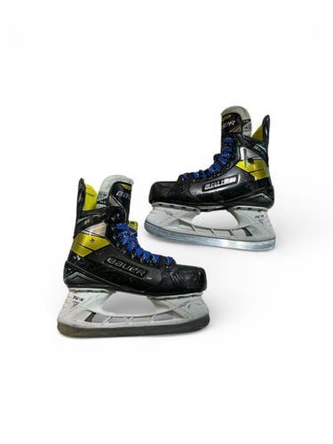 Used Bauer SUPREME 3S Intermediate Hockey Skate Intermediate 6.0 11873-S000228561