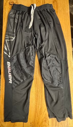 Bauer XR800 Inline Hockey Pants - Large / Senior (Used)