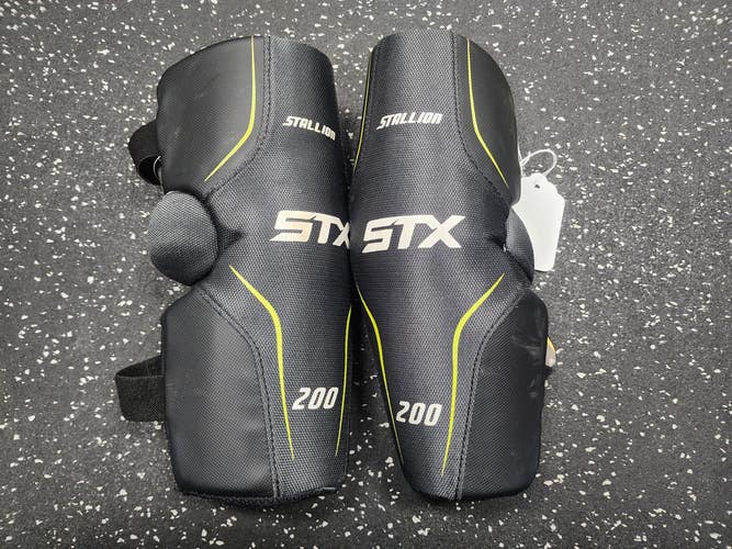Used STX 200 Lacrosse Arm Pads/Guards Black MD 11849-S000034099