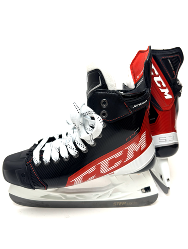 CCM Jetspeed FT4 Pro Skates Size 9.5 Wide w/ Steels