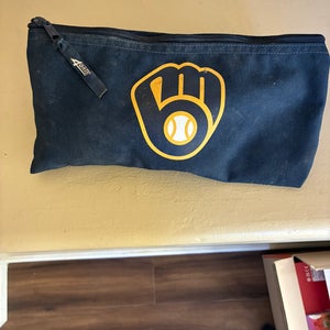 Milwaukee Brewers pitchers bag 11.5x7