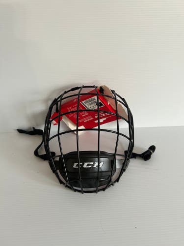 Like New Large CCM FM580 Cage - Black/Black