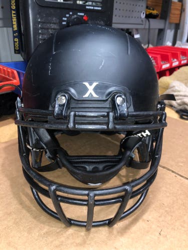 USED XENITH X2E+ ADULT FOOTBALL HELMET - XL - FLAT BLACK