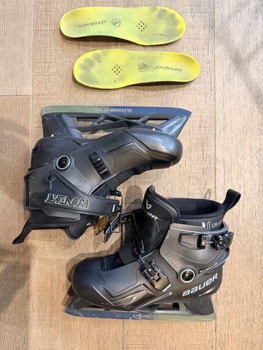 Bauer Konekt 2 Hockey Goalie Skates Regular Width 7 (Used)