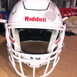 USED RIDDELL FLEX ADULT HELMET - SMALL - METALLIC WHIITE