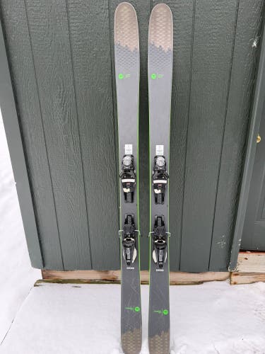 Men's 2019 Rossignol Sky 7 HD 180 cm Powder Skis With Bindings Max Din 12 (Used)