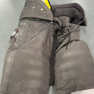 Men's Senior Medium CCM HPTK Hockey Pants Pro Stock (Used)