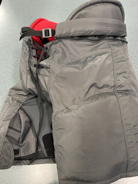 Men's Senior Large CCM HP45X Hockey Pants Pro Stock (Used)