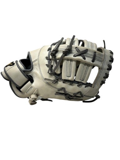 Used Mizuno GXF 50FPW2 BB/SB First Base RH Throw White 13" 11835-C000200951