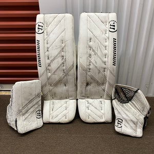 32" Warrior Ritual G4 Regular Goalie Full Set (Used)
