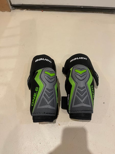 Senior Medium Bauer Supreme One.6 Elbow Pads (Used)