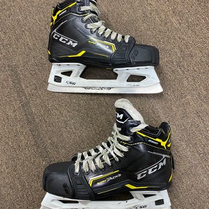2020 CCM Super Tacks 9380 Hockey Goalie Skates Regular Width 6 (Used)