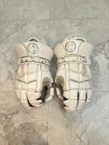Maverik M3 Lacrosse Gloves Medium (Used)