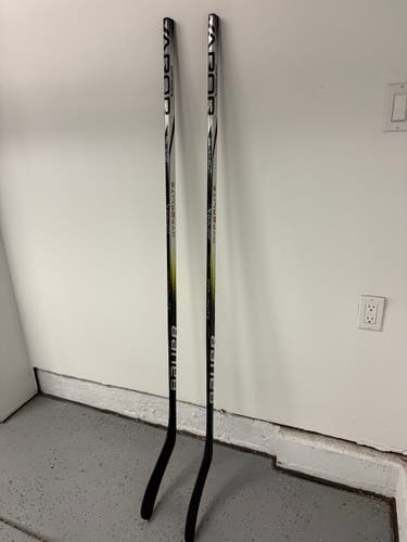 Senior Bauer Vapor Hyperlite 2 Right Handed Hockey Stick P88 70 Flex (Used)