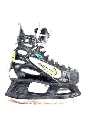 Used Nike SKATE Junior Hockey Skate Junior 02.5 11860-S000272893