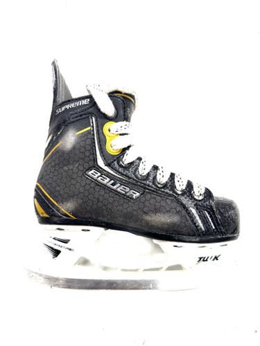Used Bauer ONE.5 Youth Hockey Skate Youth 11.0 11860-S000302243