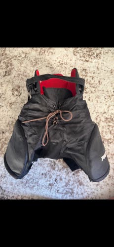 Youth Small Pure Hockey Hockey Goalie Pants (Used)