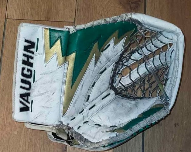 2023 Vaughn V9 Pro Regular (Used but like new))