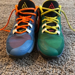 Kid's 4Y (Big Kids / Youth) Nike Giannis Immortality 2 Shoes (Used)