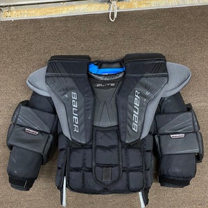 Small Bauer GSX Goalie Chest Protector (Used)