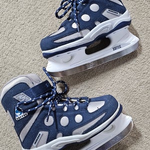 Jackson Softec Kids Ice Skates (Hockey Blade) size 13 (Used)
