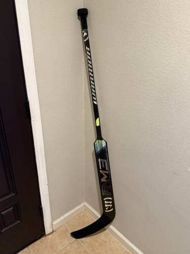 Intermediate Warrior Ritual M3 Pro Regular Goalie Stick 23" Paddle (Used)