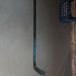 Senior Bauer Nexus E5 Pro Left Hand Hockey Stick 77 Flex (Used)