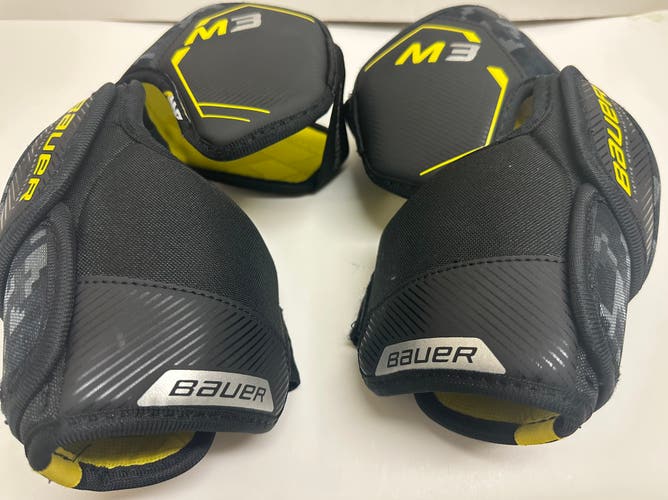 Junior Medium Bauer Supreme M3 Elbow Pads new -