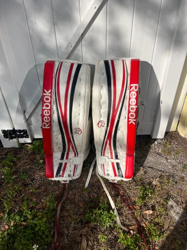 34" 2012 Reebok Premier 4 Pro Goalie Leg Pads (Used)