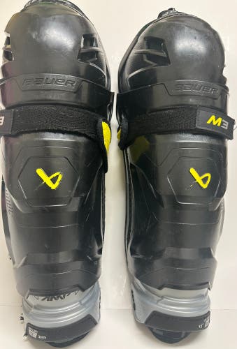Intermediate Bauer Supreme M3 13” Shin Pads (Used)
