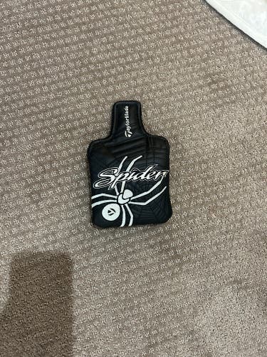 TaylorMade Head Cover (Used)