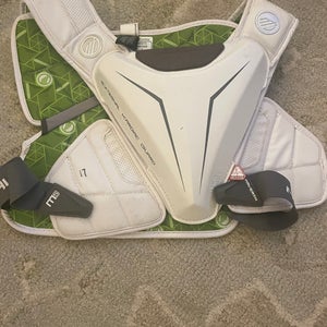 Large Adult Maverik M5 Shoulder Pads (New)