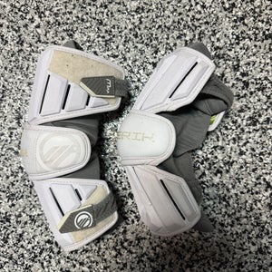 Medium Adult Maverik Max Arm Pads (Used)