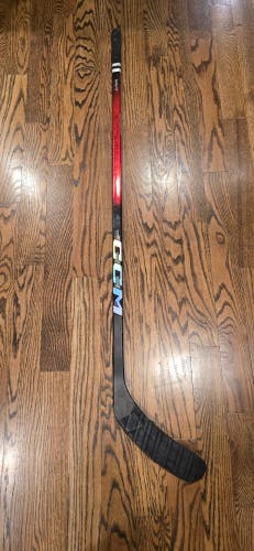 Junior CCM JetSpeed FT8 Pro Right Handed Hockey Stick P29+1/4 40 Flex