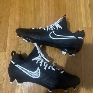 Black Men's Size M 9.5 (W 10.5) Adult Nike Huarache 9 Varsity Lax Low Top (New) Comes with the Box