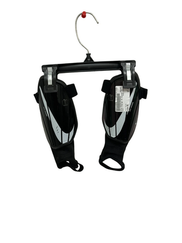 Used Nike CHARGE Soccer Shin Guards Youth Black SM 11692-S000144832